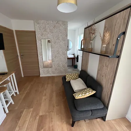 منزل للإقامة Privee Avec Sdb Et Wc Moze-sur-Louet