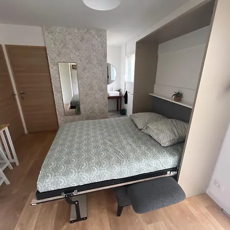 منزل للإقامة Privee Avec Sdb Et Wc Moze-sur-Louet