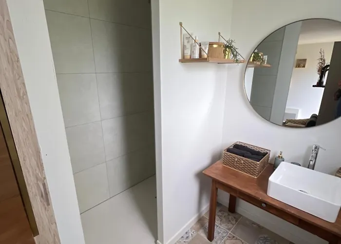 Privée Avec Sdb Et Wc * Moze-sur-Louet